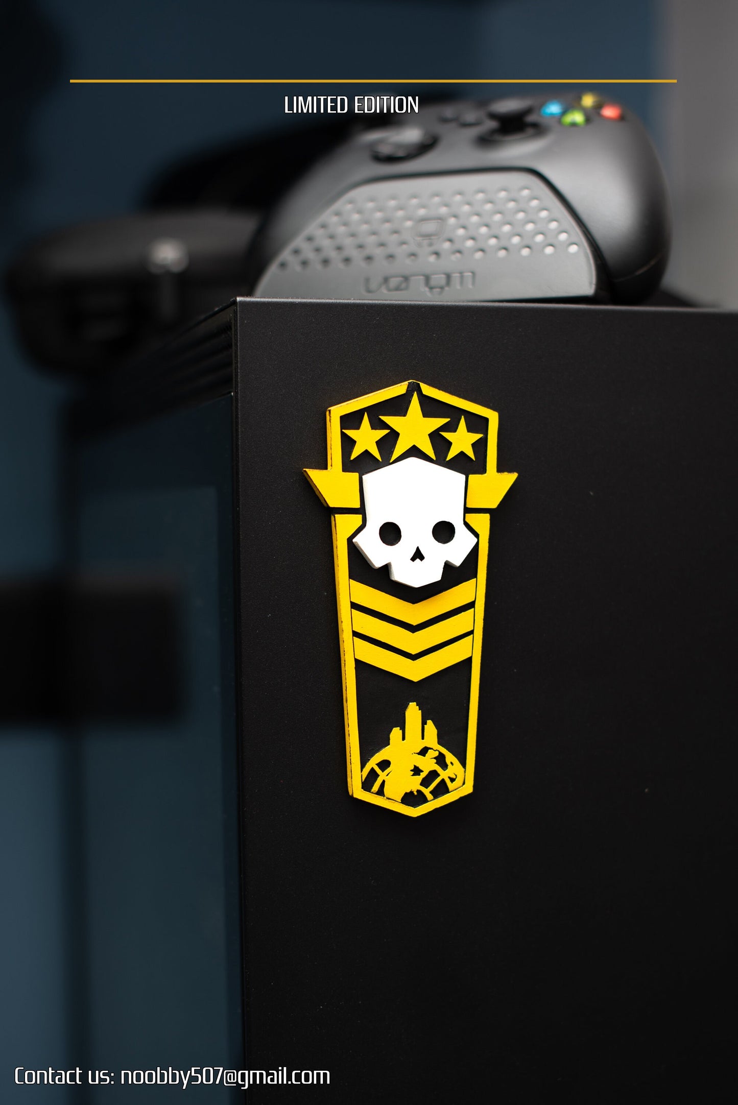 Helldivers 2 style democratic fridge magnet badge logo.